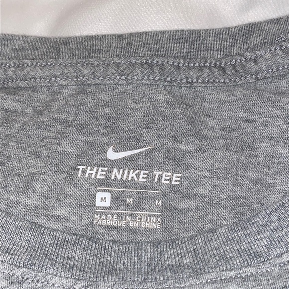 Nike Tee - Picture 3 of 3